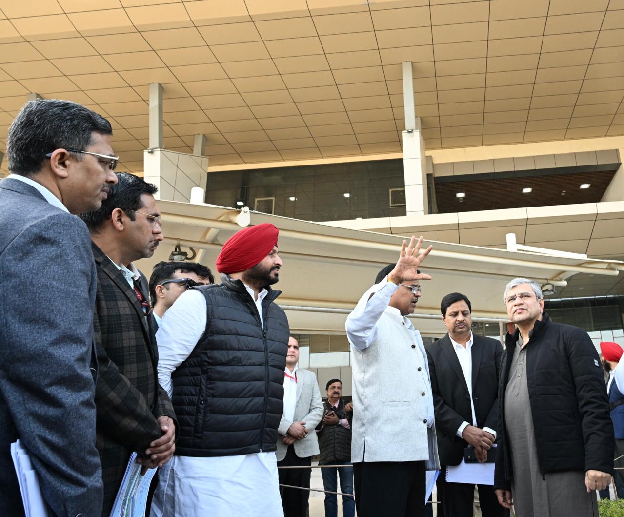 Shri Ashwini Vaishnaw Inspects Chandigarh Station Redevelopment Work