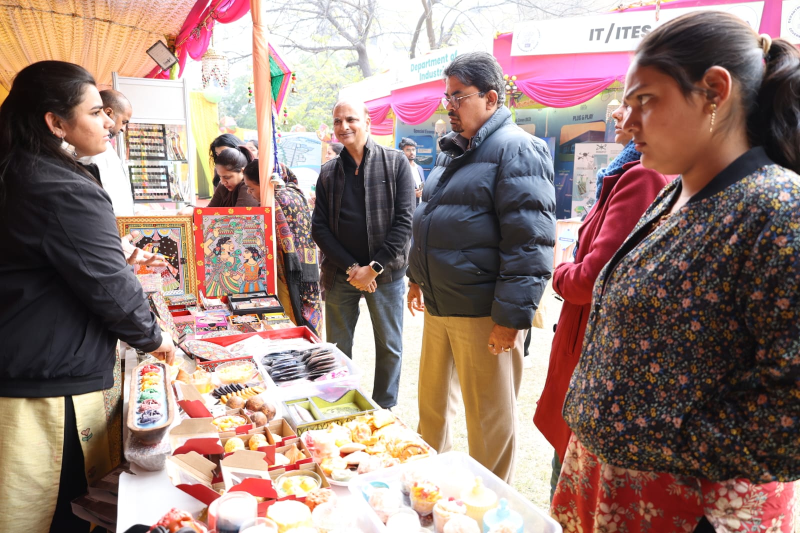 Makar Sankranti Exhibition 2026 Concludes at Bihar Niwas, Tracing Art to Industrial Growth